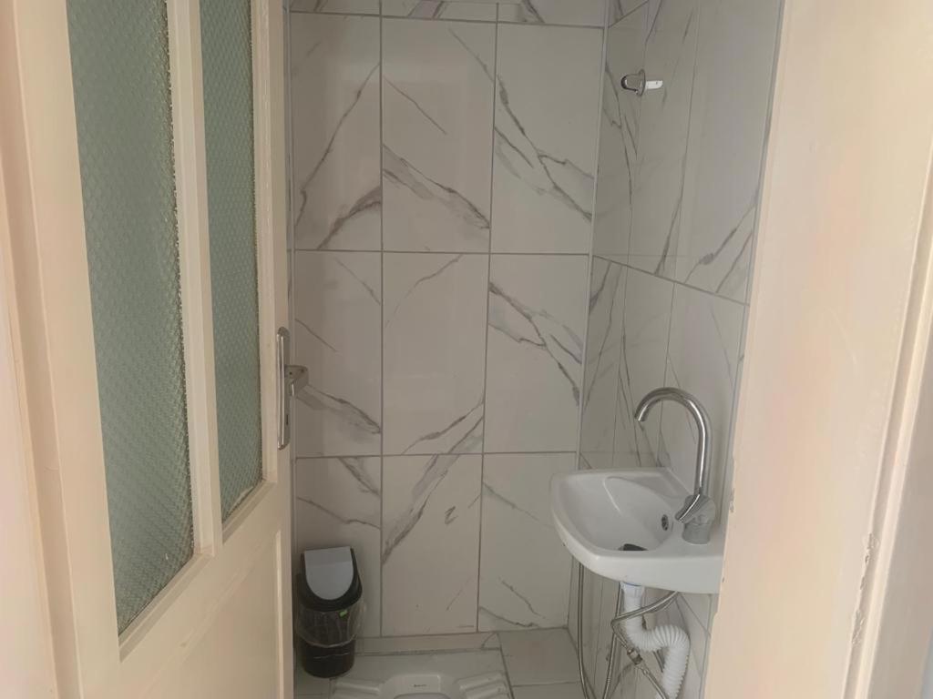 Centre Reach Otel Эдирне Экстерьер фото